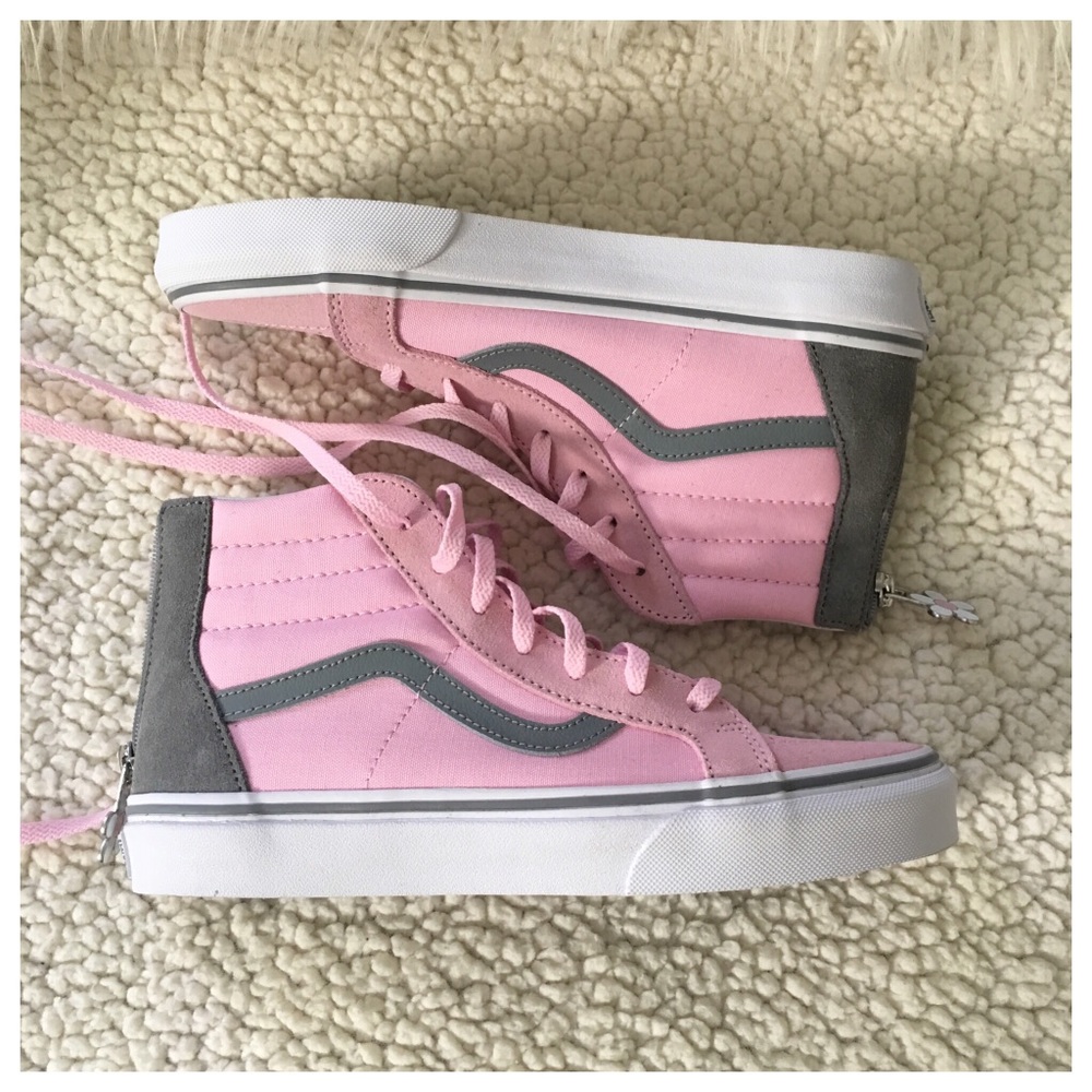 Vans high top 🌸